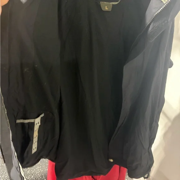 Under Armour Men's Performance Jacket in Black - Picture 3 of 3